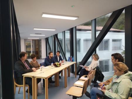 Novinarska konferenca (2)